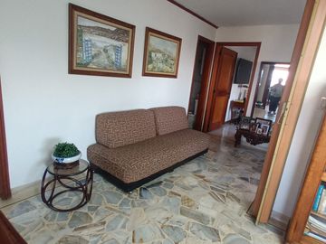 Venta apartamento en cristales oeste de Cali