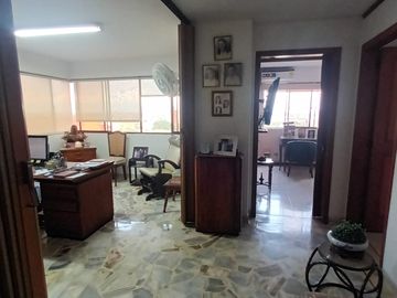 Venta apartamento en cristales oeste de Cali