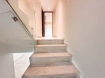 Venta de Casa condominio en la del Valle con roof y terraza privado