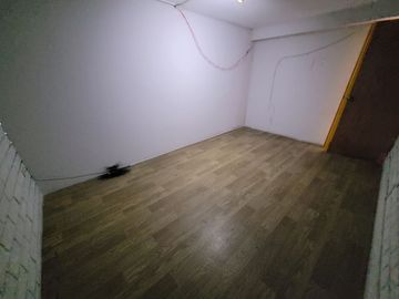 ALQUILO OFICINA EN PISO 2 – SAN LUIS AV. ROSA TORO  - ZONA COMERCIAL