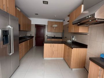 CHACARILLA SAN BORJA BELLO DUPLEX REMATO