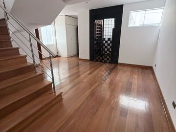 CHACARILLA SAN BORJA BELLO DUPLEX REMATO
