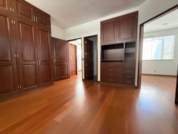 CHACARILLA SAN BORJA BELLO DUPLEX REMATO