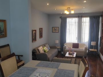 Vendo linda casa urb. privada de cerro colorado, cerca city center $ 365,000 negociable
