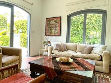 VENDO LINDA Y EXCLUSIVA CASA EN LA ENCANTADA DE VILLA - CONDOMINIO - 4 DORMITORIOS - TERRAZA - JARDÍN - 2 COCHERAS