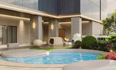 FOR SALE 1-Bedroom Condo Unit with Balcony along Roxas Blvd near US Embassy.  RARE UNIT OVERLOOKING MANILA BAY