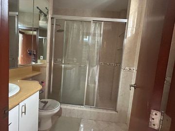 🏡 Venta de Casa en Urbanización Palmar del Río – Vía a Samborondón, Km 3.5