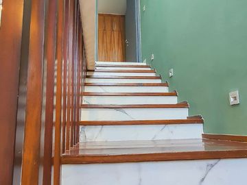 250.69 m² de terreno | 357 m² de construcción | 3 recámaras | 3.5 baños | Vista espectacular