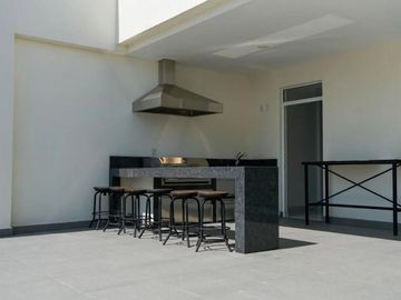 Penthouse Amueblado Piso 11 en Renta Real View Towers