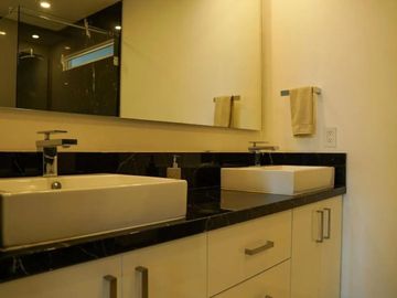 Penthouse Amueblado Piso 11 en Renta Real View Towers