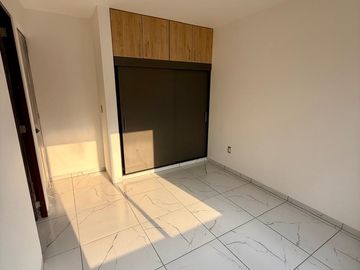 Casa en Venta con alberca cuatro recamaras jardín privado en Jiutepec Morelos