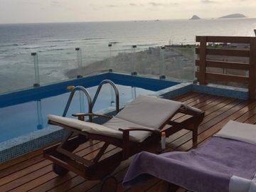 ALQUILO HERMOSO DUPLEX AMOBLADO - ESPECTACULAR VISTA AL MAR -   FRENTE AL MAR - PUNTA HERMOSA  - PLAYA SEÑORITAS