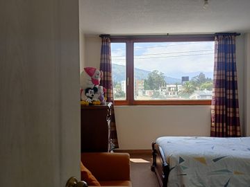 Departamento venta San Luis Shoping Valle De Los Chillos
