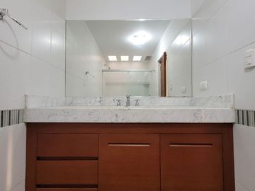 EXCELENTE DEPARTAMENTO DE 2 DORMITORIOS EN BARRANCO –  EDIFICIO SCORPIO –