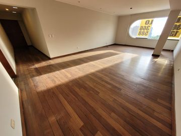 EXCELENTE DEPARTAMENTO DE 2 DORMITORIOS EN BARRANCO –  EDIFICIO SCORPIO –