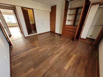 EXCELENTE DEPARTAMENTO DE 2 DORMITORIOS EN BARRANCO –  EDIFICIO SCORPIO –