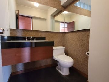 EXCELENTE DEPARTAMENTO DE 2 DORMITORIOS EN BARRANCO –  EDIFICIO SCORPIO –