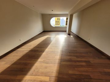 EXCELENTE DEPARTAMENTO DE 2 DORMITORIOS EN BARRANCO –  EDIFICIO SCORPIO –
