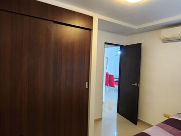 ¡Alquilo Departamento Totalmente Amoblado Planta Baja Con Terraza Privada!