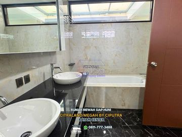 Luxury House Ready to Move In at Citraland Megah Batam Center by Ciptura