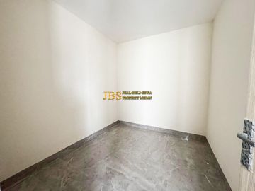 Jual Villa Siap Huni di Komplek Katamso Palace Jl. Perbatasan Medan