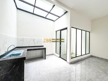 Jual Villa Siap Huni di Komplek Katamso Palace Jl. Perbatasan Medan