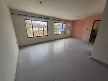 ARRIENDO