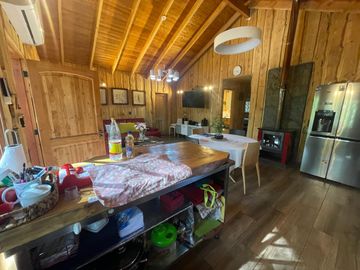 Casa orilla de río en Pucón