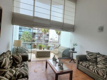 VENDO DEPARTAMENTO EN MIRAFLORES –  URBANIZACIÓN LA AURORA – AV. VILLARAN