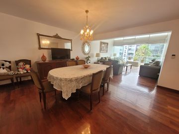 VENDO DEPARTAMENTO EN MIRAFLORES –  URBANIZACIÓN LA AURORA – AV. VILLARAN