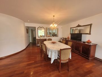 VENDO DEPARTAMENTO EN MIRAFLORES –  URBANIZACIÓN LA AURORA – AV. VILLARAN
