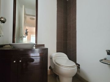 VENDO DEPARTAMENTO EN MIRAFLORES –  URBANIZACIÓN LA AURORA – AV. VILLARAN