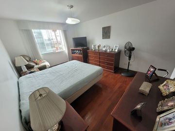 VENDO DEPARTAMENTO EN MIRAFLORES –  URBANIZACIÓN LA AURORA – AV. VILLARAN