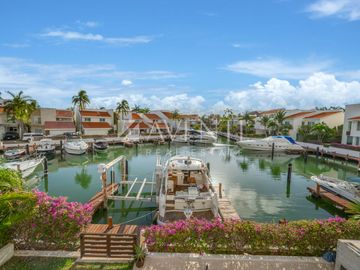Casa amueblada en venta, Isla Dorada, Zona Hotelera Cancún