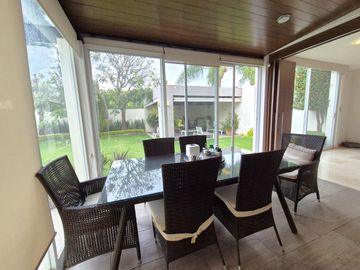 CASA EN VENTA EN PUERTA DE HIERRO CON RECAMARA EN PLANTA BAJA Y JARDíN