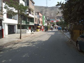 Se vende casa de 5 pisos en San Juan de Lurigancho