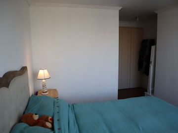 METRO SANTA ANA VENDO DEPTO 2 DORM 2 BAÑOS