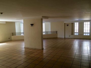 METRO SANTA ANA VENDO DEPTO 2 DORM 2 BAÑOS