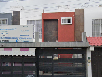 BONITA CASA EN VENTA DE RECUPERACION BANCARIA UBICADO EN C. MACISO TIBESTI 422