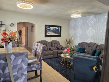 🏡 Casa en Venta - Valle Dorado