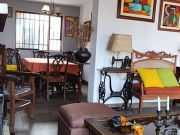 VENTA DE CASA EN URB. EL CUADRO, CHACLACAYO