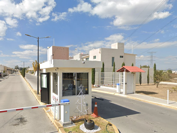 CASA EN VENTA EN EXCELENTE UBICACIÓN EN HIDALGO !!!