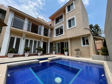 Venta de Casa en Rancho Cortes, Cuernavaca, Morelos