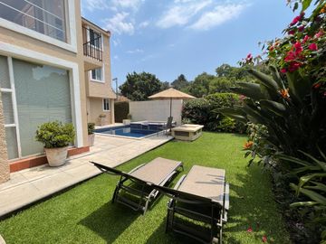 Venta de Casa en Rancho Cortes, Cuernavaca, Morelos