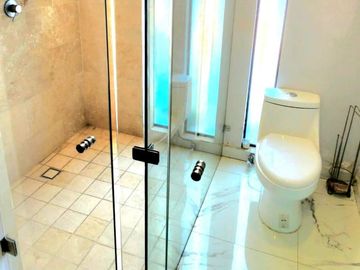 VENTA DE CASA EN FRACCIONAMIENTO LINDA VISTA, 3 MARÍAS