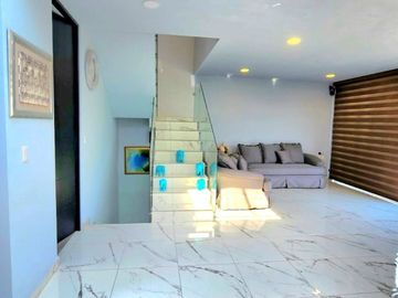 VENTA DE CASA EN FRACCIONAMIENTO LINDA VISTA, 3 MARÍAS