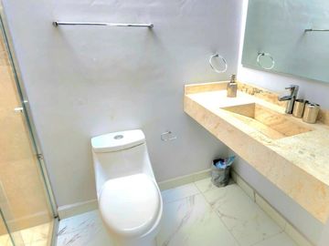 VENTA DE CASA EN FRACCIONAMIENTO LINDA VISTA, 3 MARÍAS