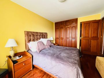 Tu nuevo hogar con 4 dormitorios y gran zona social en Miraflores