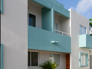 Casa en Venta en Calle Islas Británicas, Paraíso Cancún Etapa 1, Quintana Roo