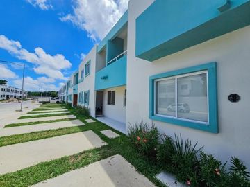 Casa en Venta en Calle Islas Británicas, Paraíso Cancún Etapa 1, Quintana Roo